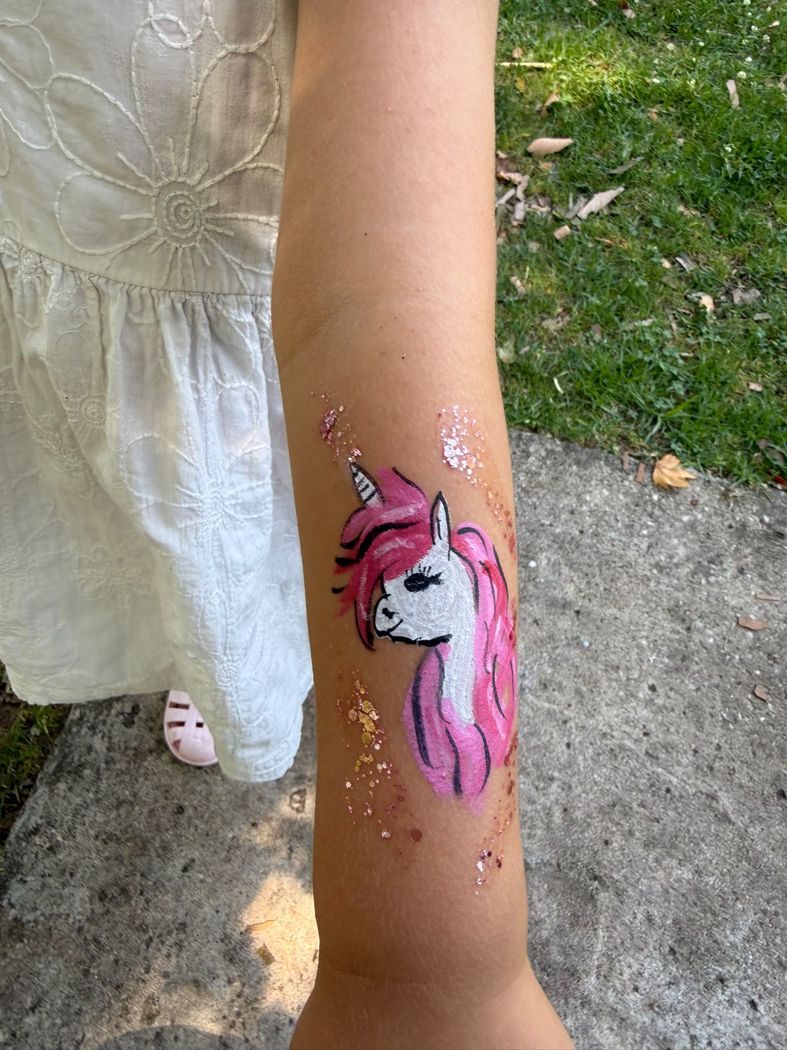 Pintura facial unicórnio